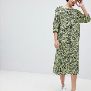 🎉3/$15 Weekday Cara Dress Sz Medium